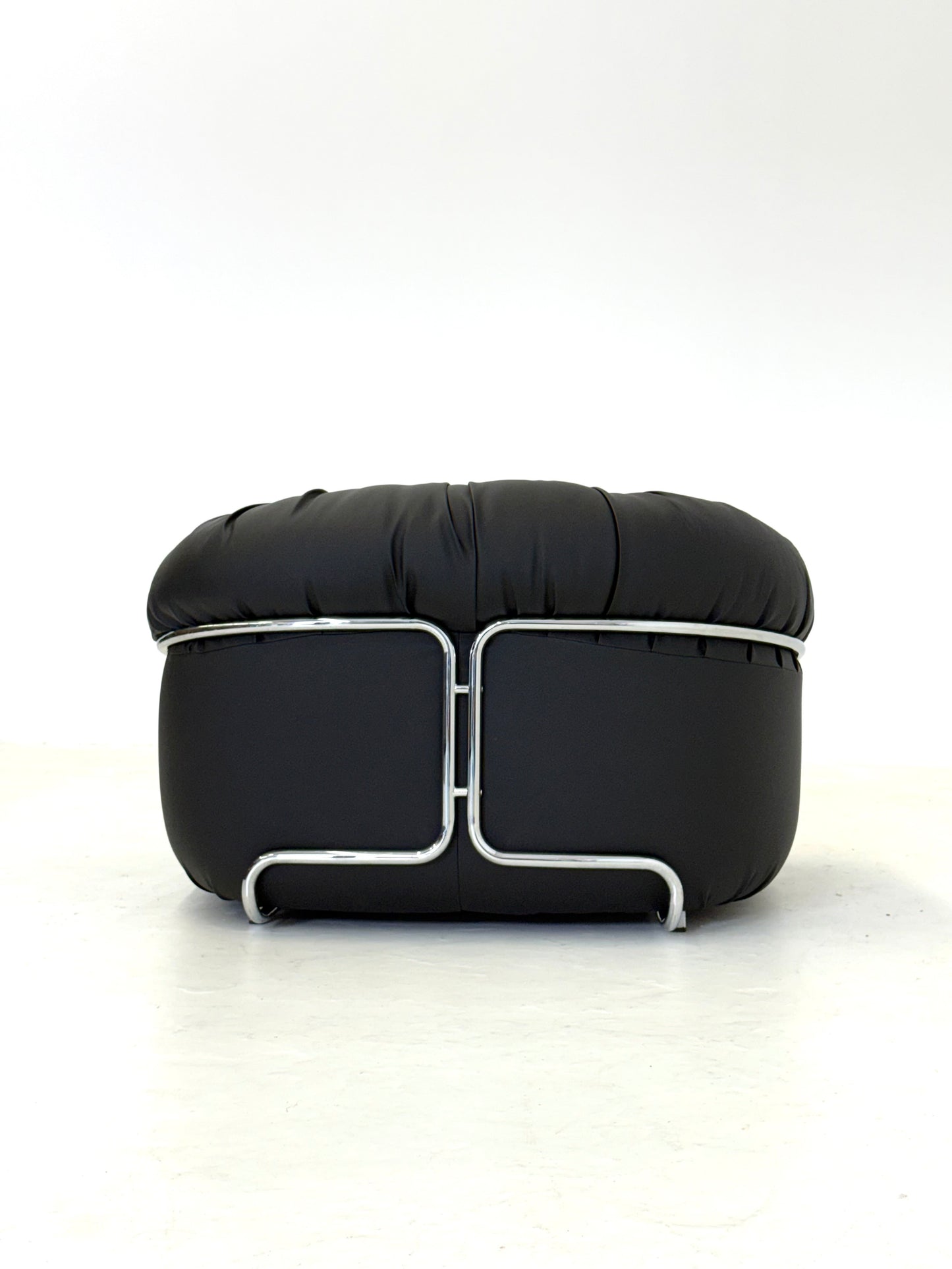 Italiaanse Space Age fauteuils in zwart