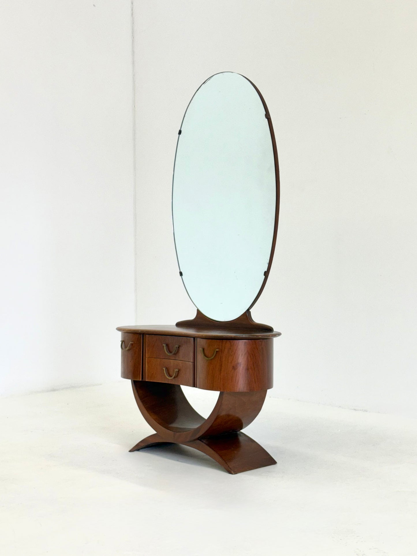 Art Deco Kaptafel van A A Patijn voor Zijlstra Joure uit de Jaren 30