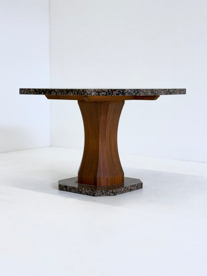 Art Deco eettafel met achthoekig granieten blad