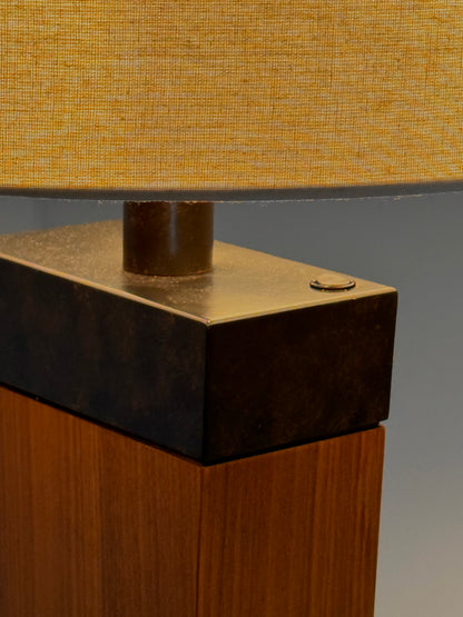 Italiaanse Mid Century vloerlamp van teakhout