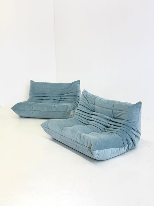 Ligne Roset Togo 2-zits in lichtblauw