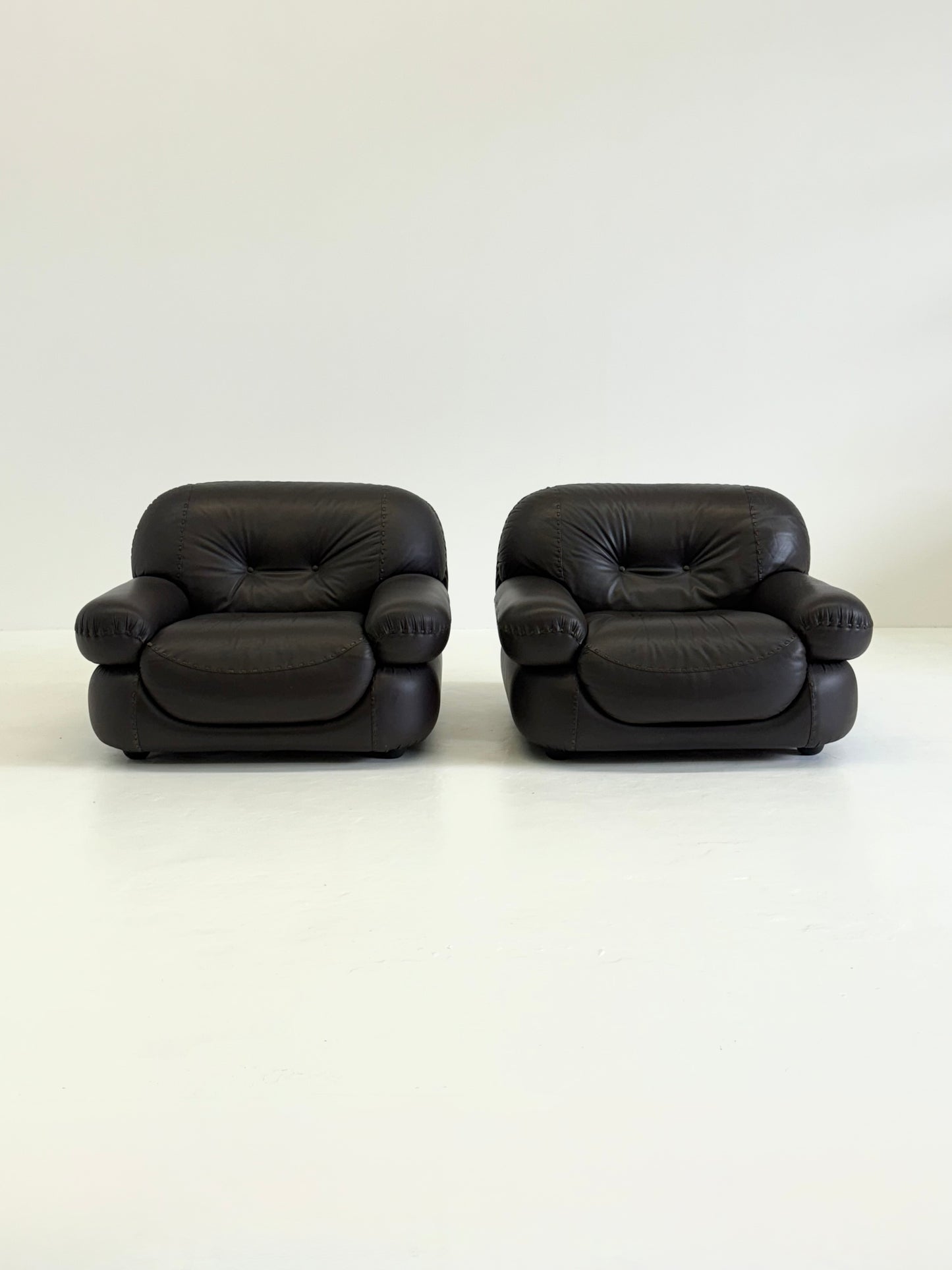 Donkerbruin leren Sapporo Fauteuil voor Mobil Girgi