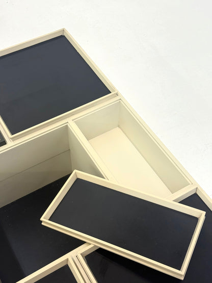 Modulaire witte salontafel ontworpen door Carlo Hauner voor Forma