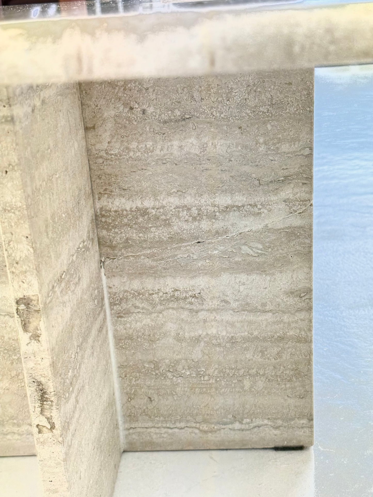 Vierkante vintage travertin salontafel