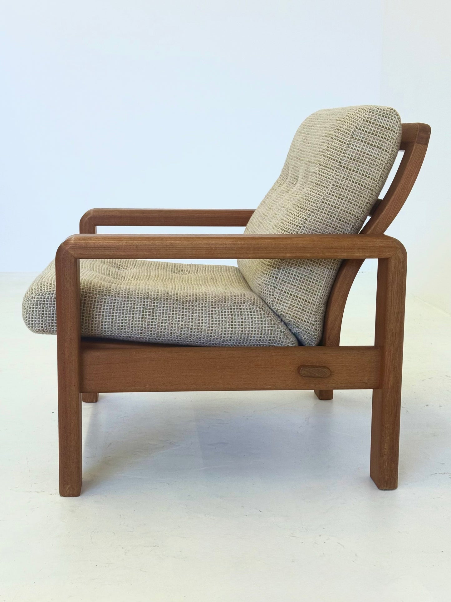 Deense fauteuil van EMC Møbler