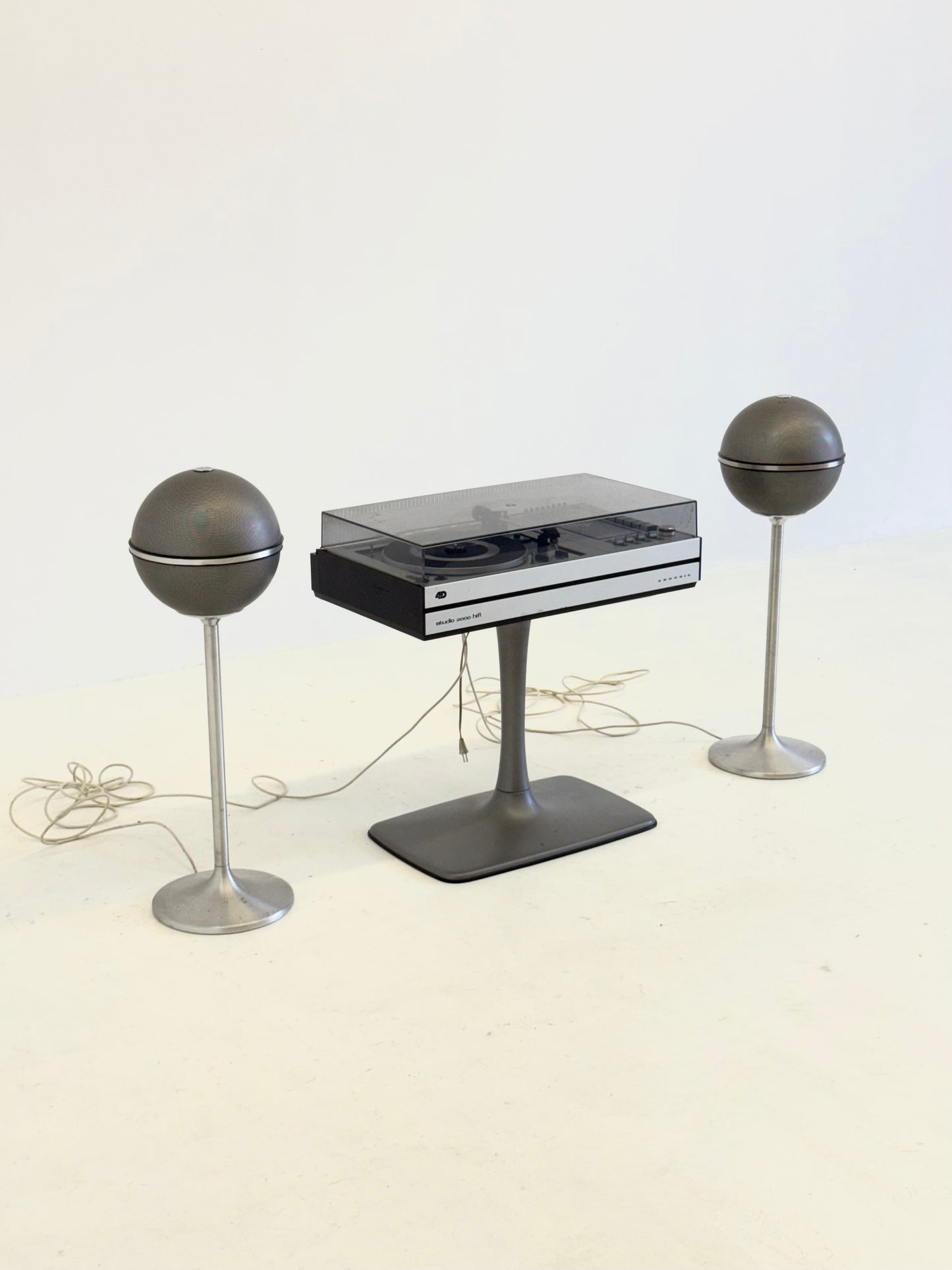 Grundig Studio 2000 Stereo Hi-Fi met Audiorama speakers 2