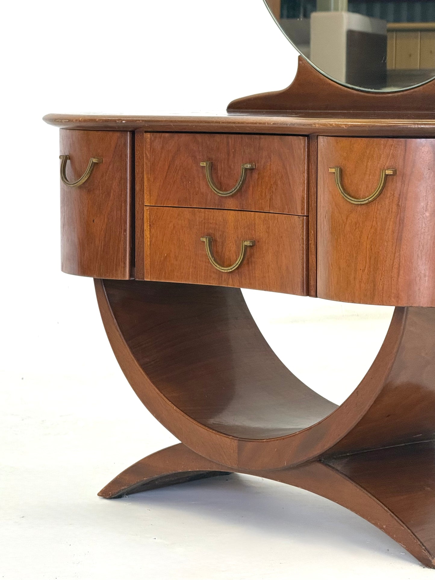 Art Deco Kaptafel van A A Patijn voor Zijlstra Joure uit de Jaren 30