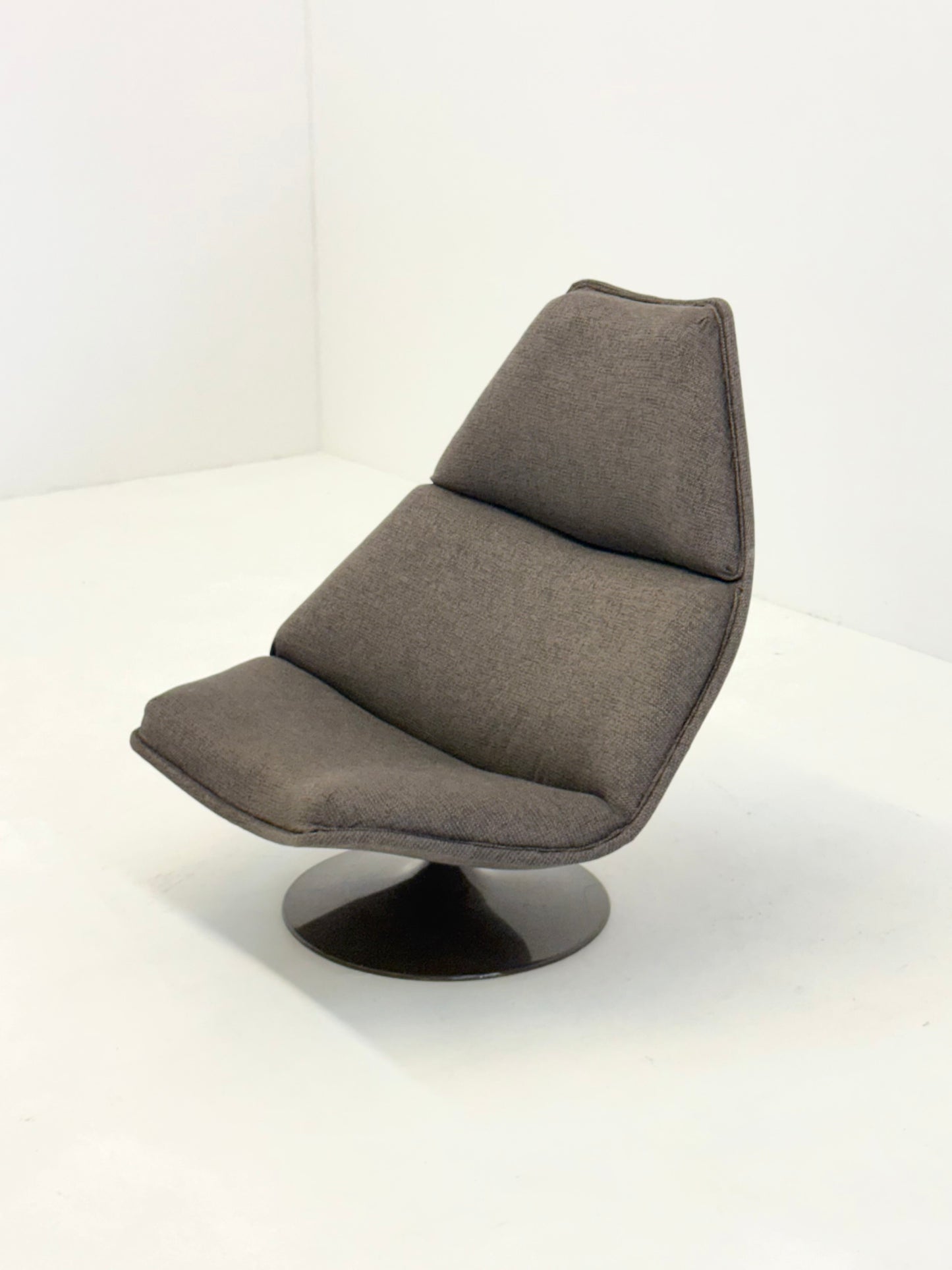 Artifort F510 fauteuil door Geoffrey Harcourt