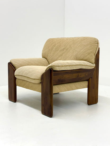 Sapporo fauteuils van Mario Marenco voor Mobil Girgi