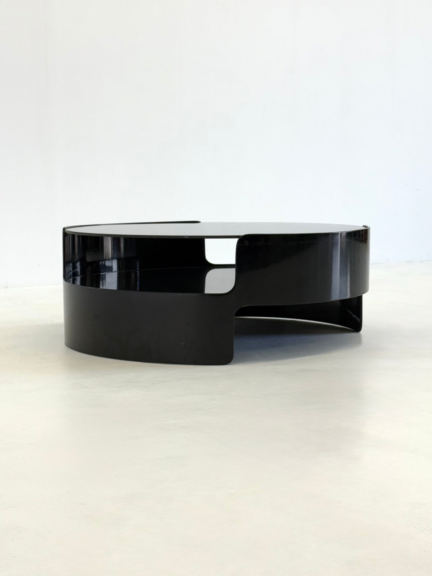 Zwarte space age salontafel van Erik van Buijtenen voor Nebu