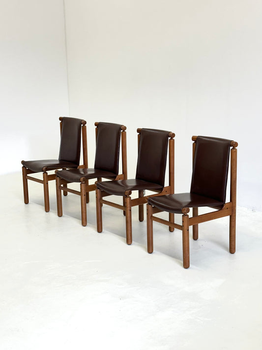 Set Tapiovaara eetkamerstoelen van La Permanente Cantù