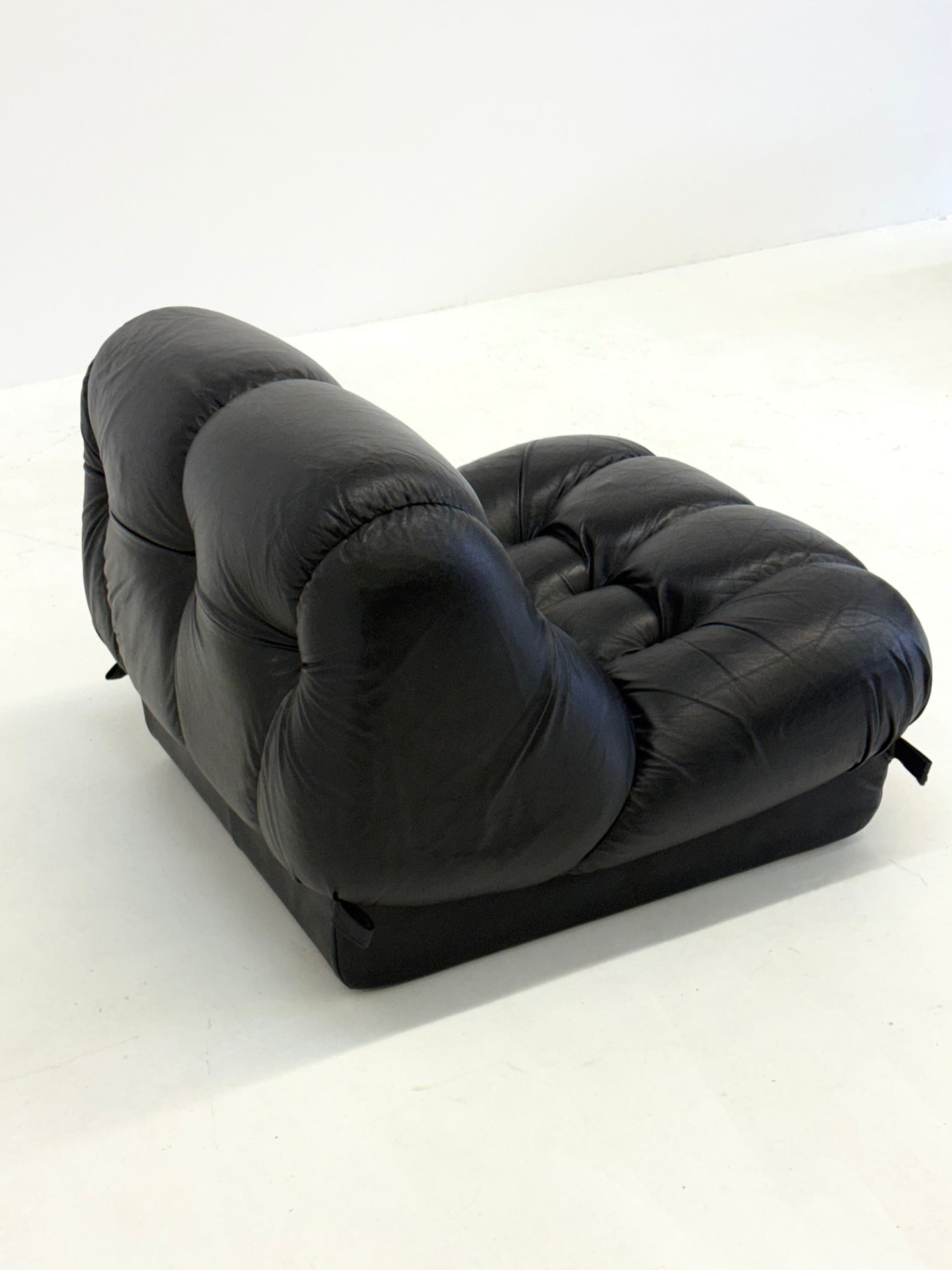 Zwart leren Nuvolone modulaire lounge bank Rino Maturi voor Mimo Padova
