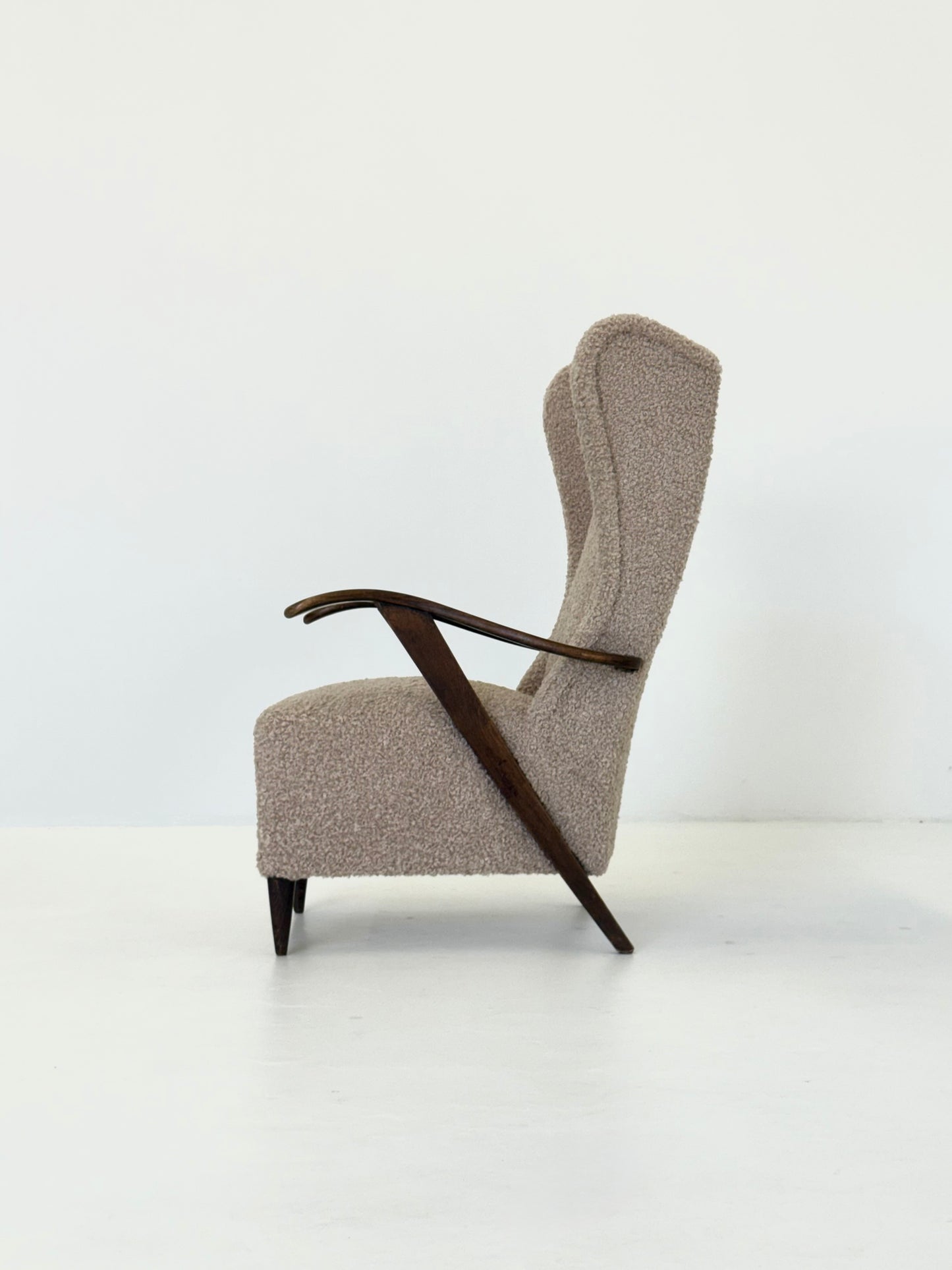Melchiorre Bega Fauteuil in beige bouclé