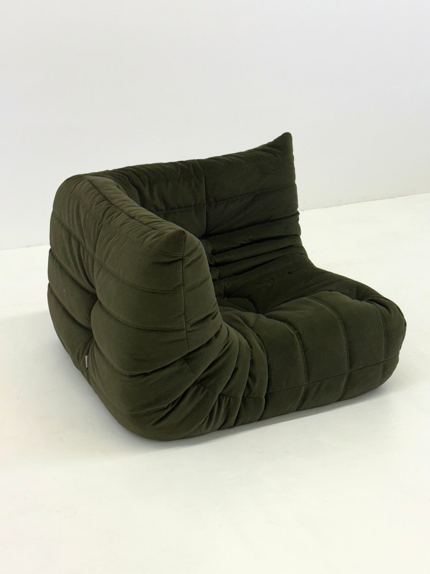 Ligne Roset Togo hoekelement 1-zit in donkergroen velvet