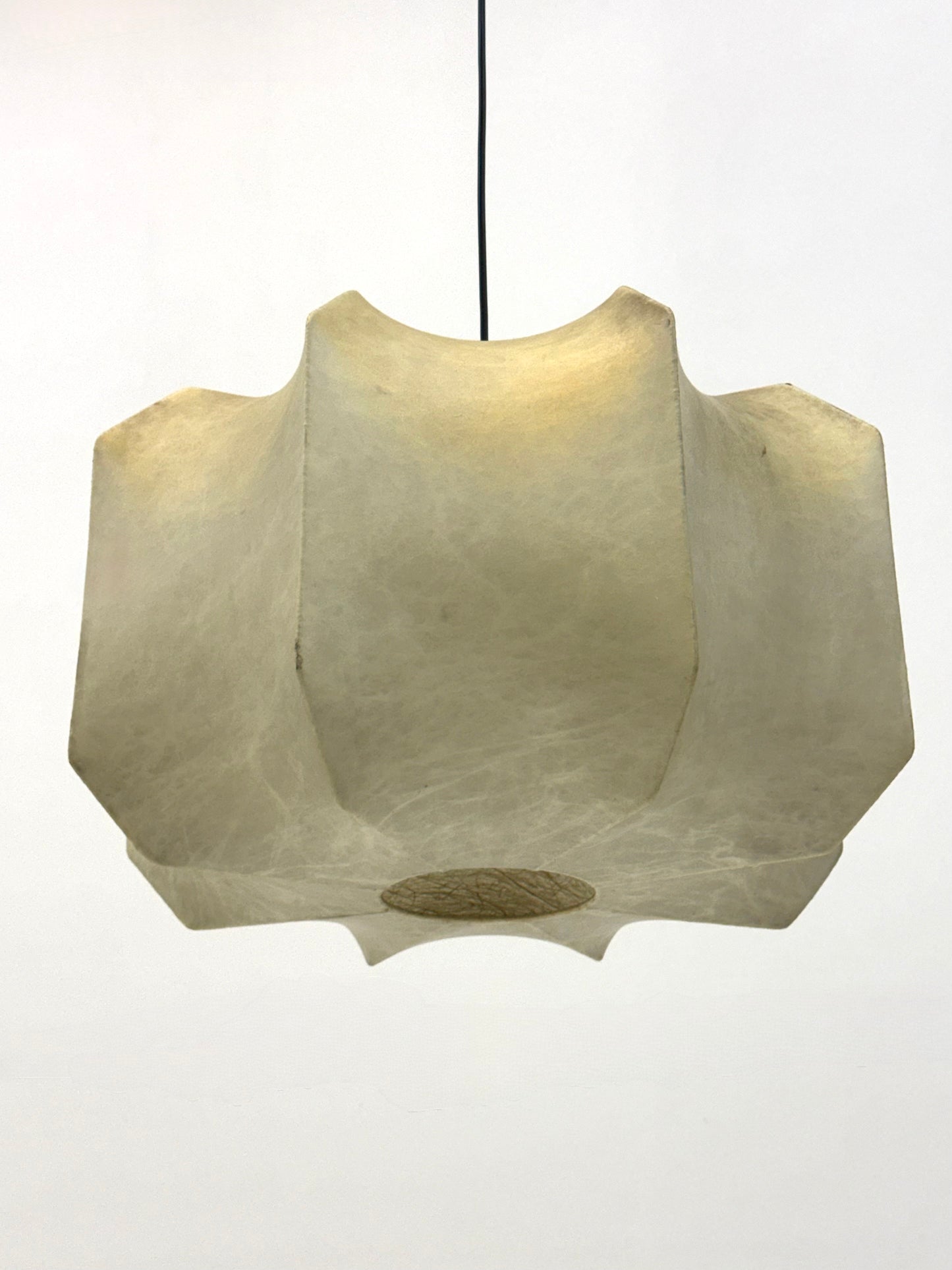 Achille & Pier Giacomo Castiglioni Cocoon hanglamp