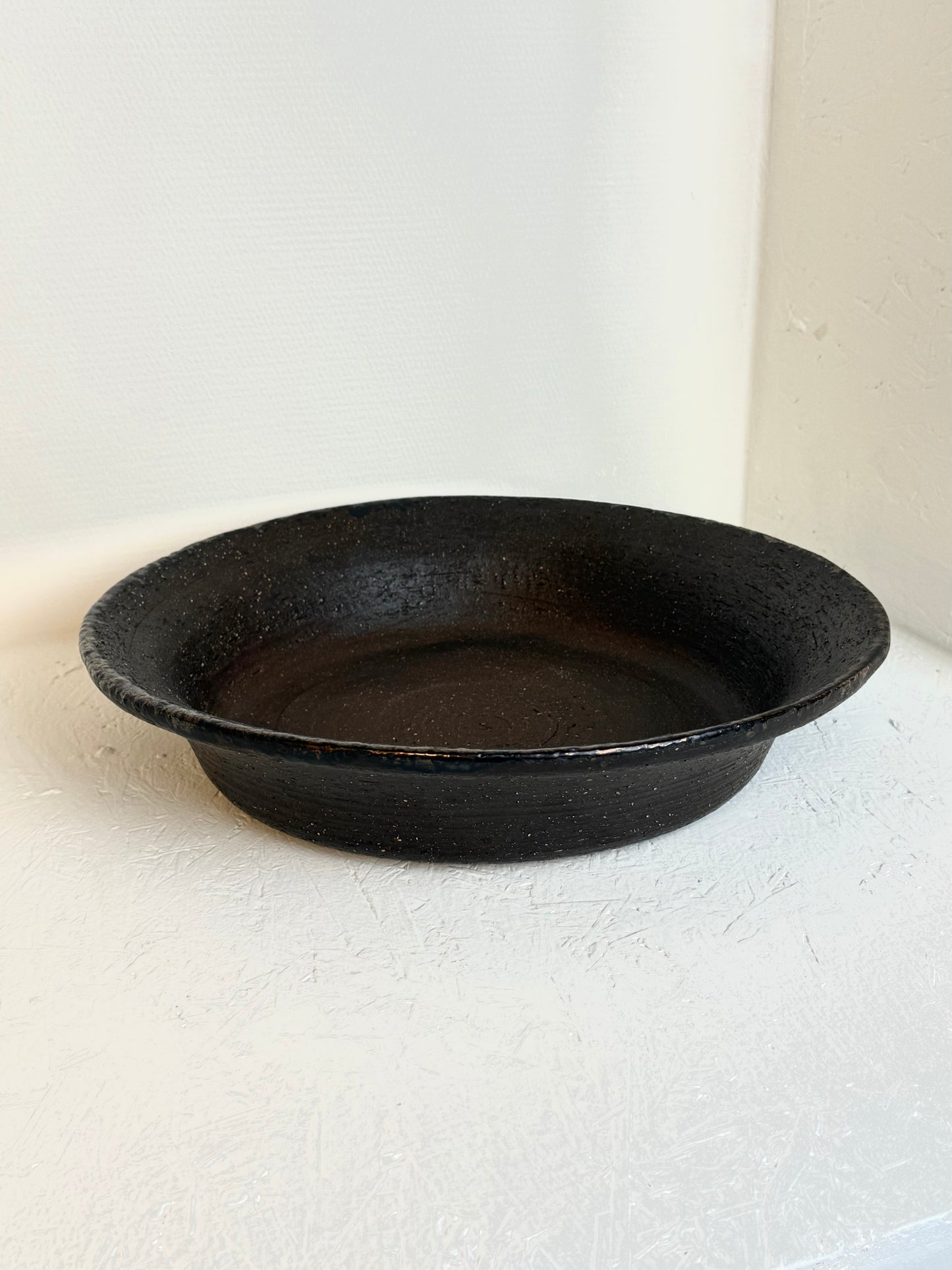 Vintage donkerbruine keramiekschaal