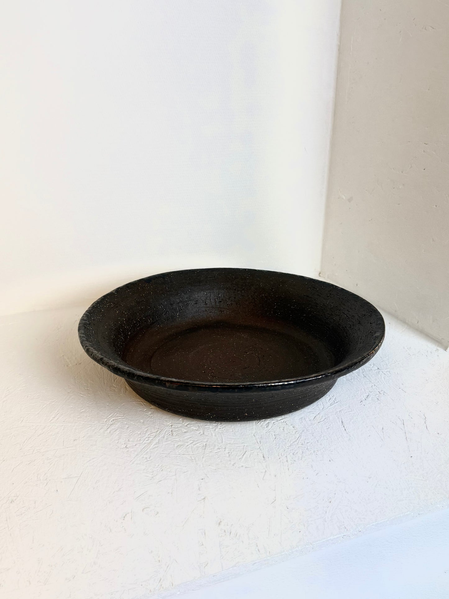 Vintage donkerbruine keramiekschaal