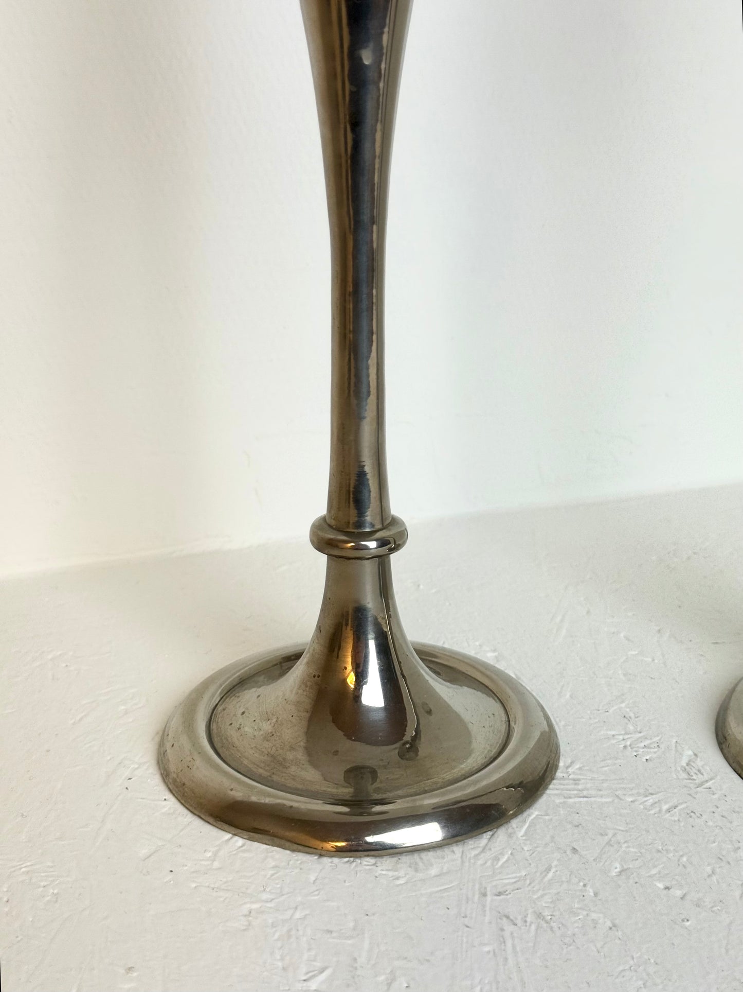 Vintage sierlijke Art Deco kandelaar houder verzilverd