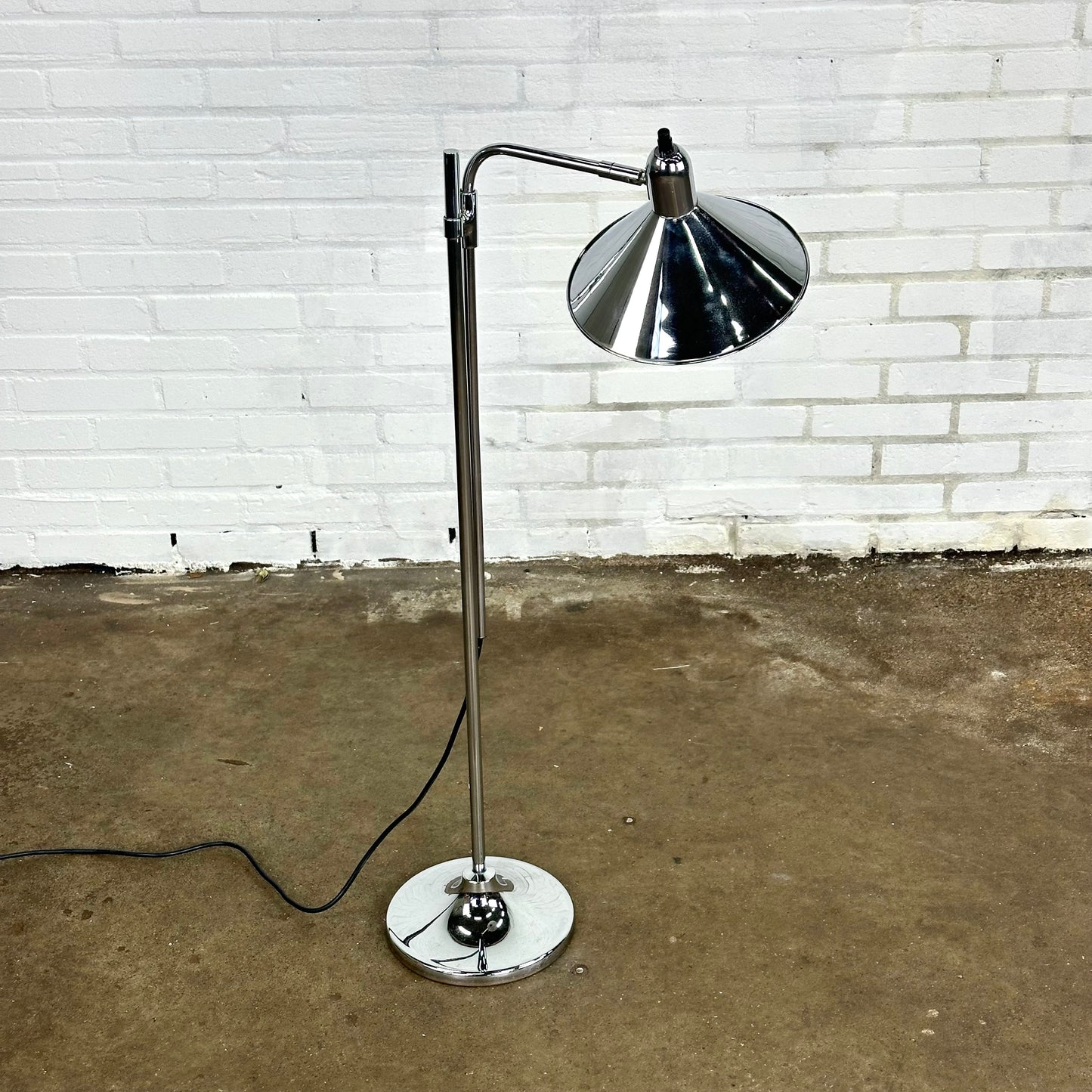 Koch & Lowy vloerlamp chroom