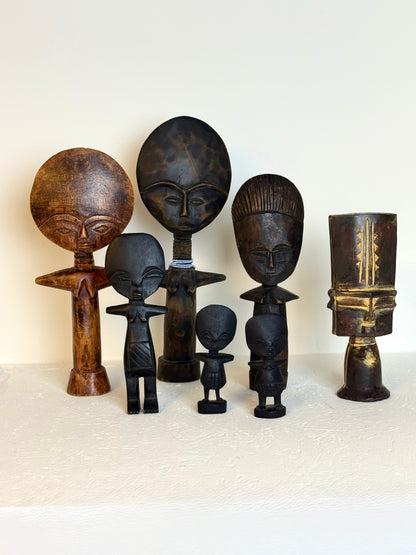 Collectie handgemaakte Ashanti beeldjes hout uit Ghana