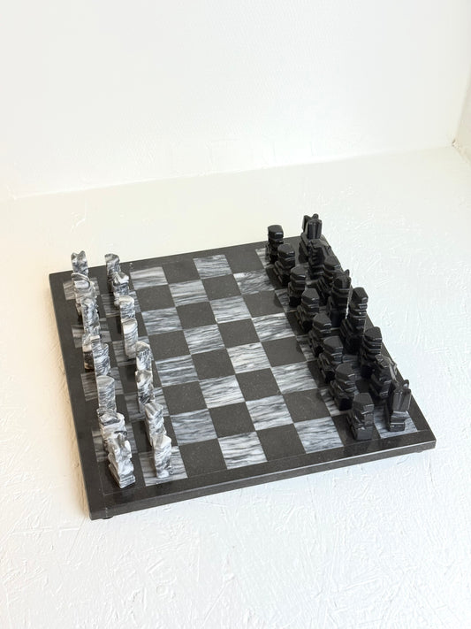 Vintage marmeren schaakbord in zwart en wit
