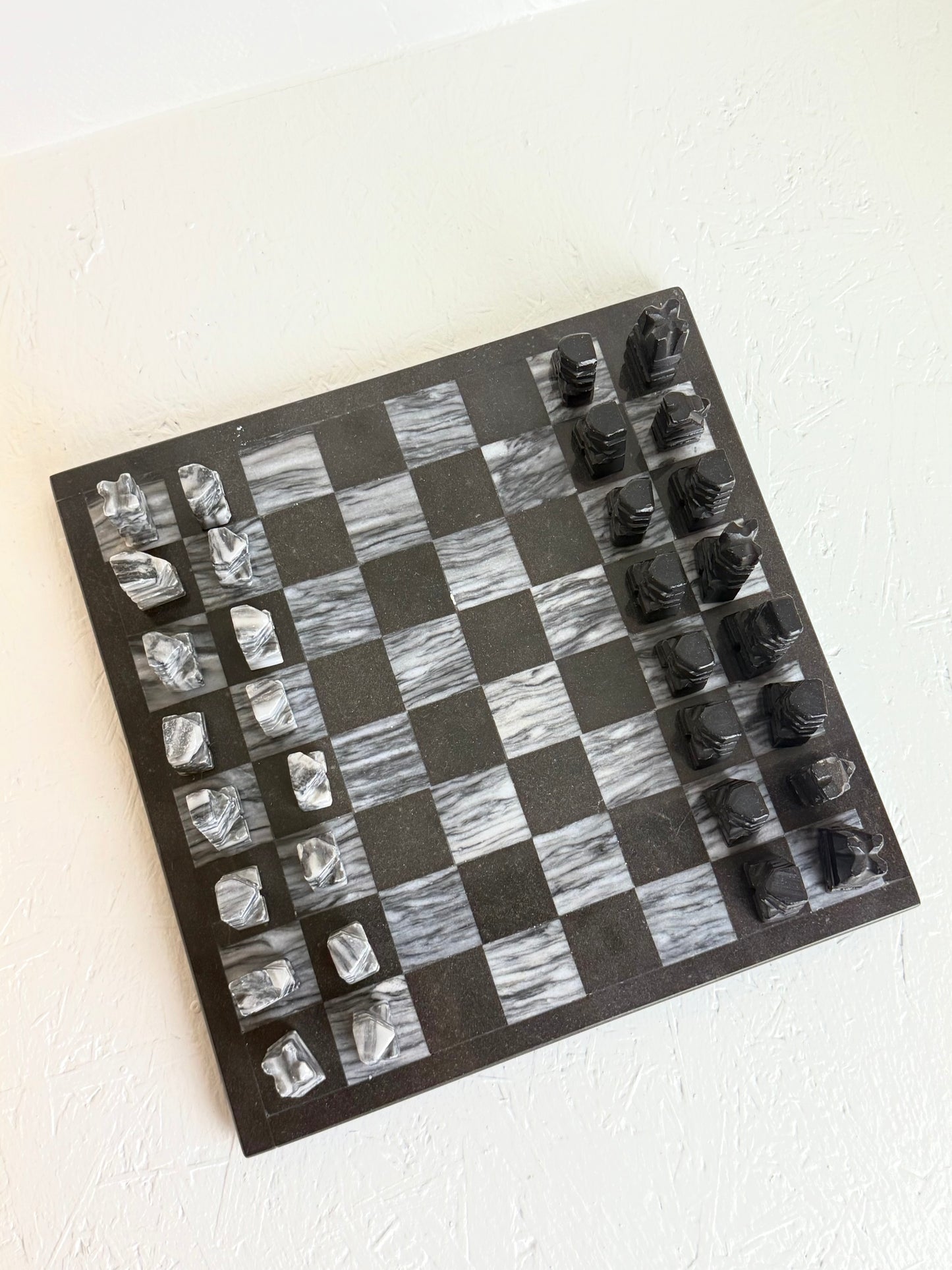 Vintage marmeren schaakbord in zwart en wit