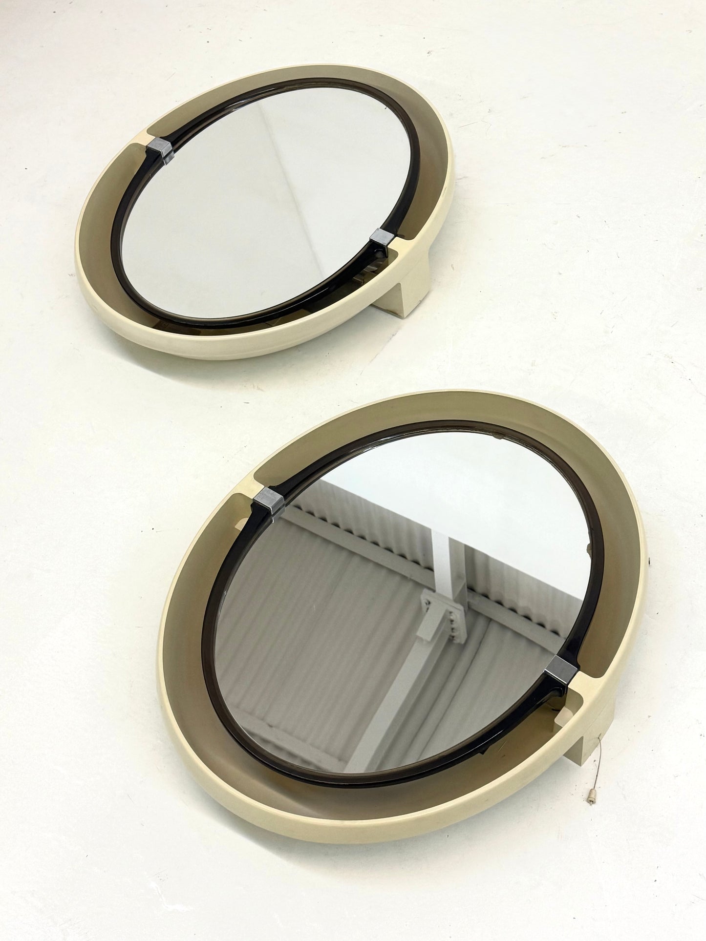 Allibert space age ovale spiegel