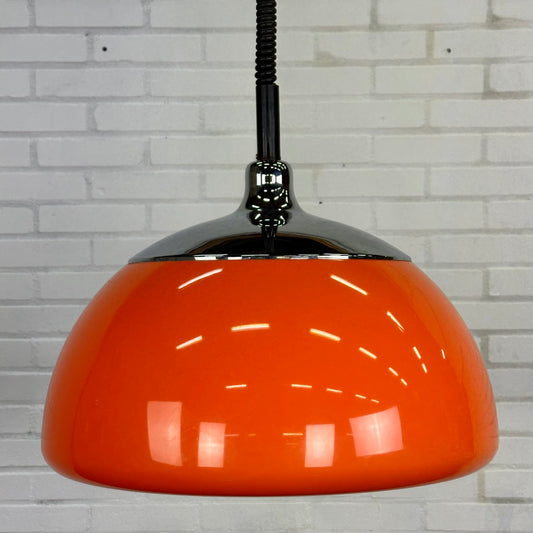 Oranje space age hanglamp van Cosack Leuchten