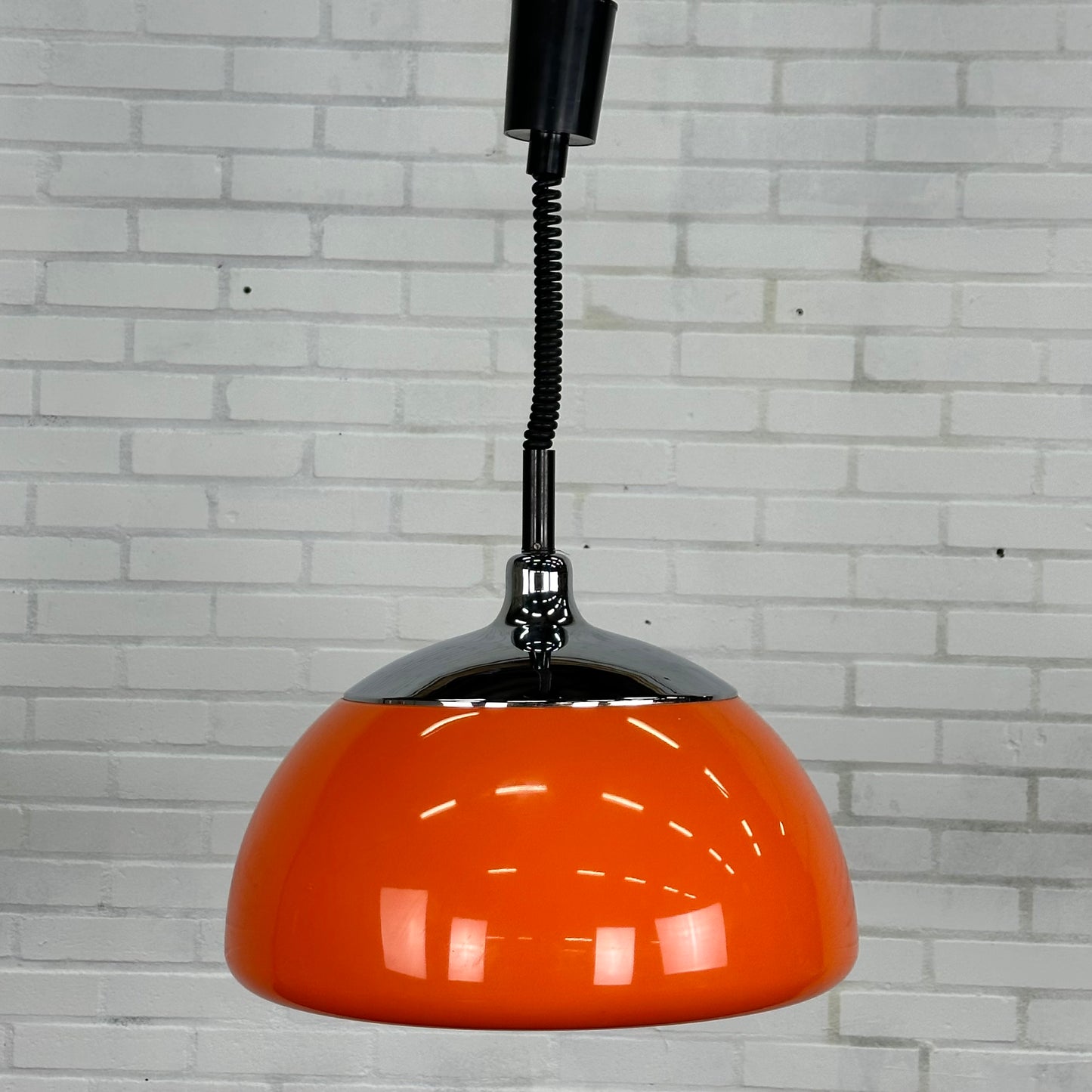 Oranje space age hanglamp van Cosack Leuchten