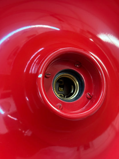 Rode space age disc lamp van Enrico Tronconi