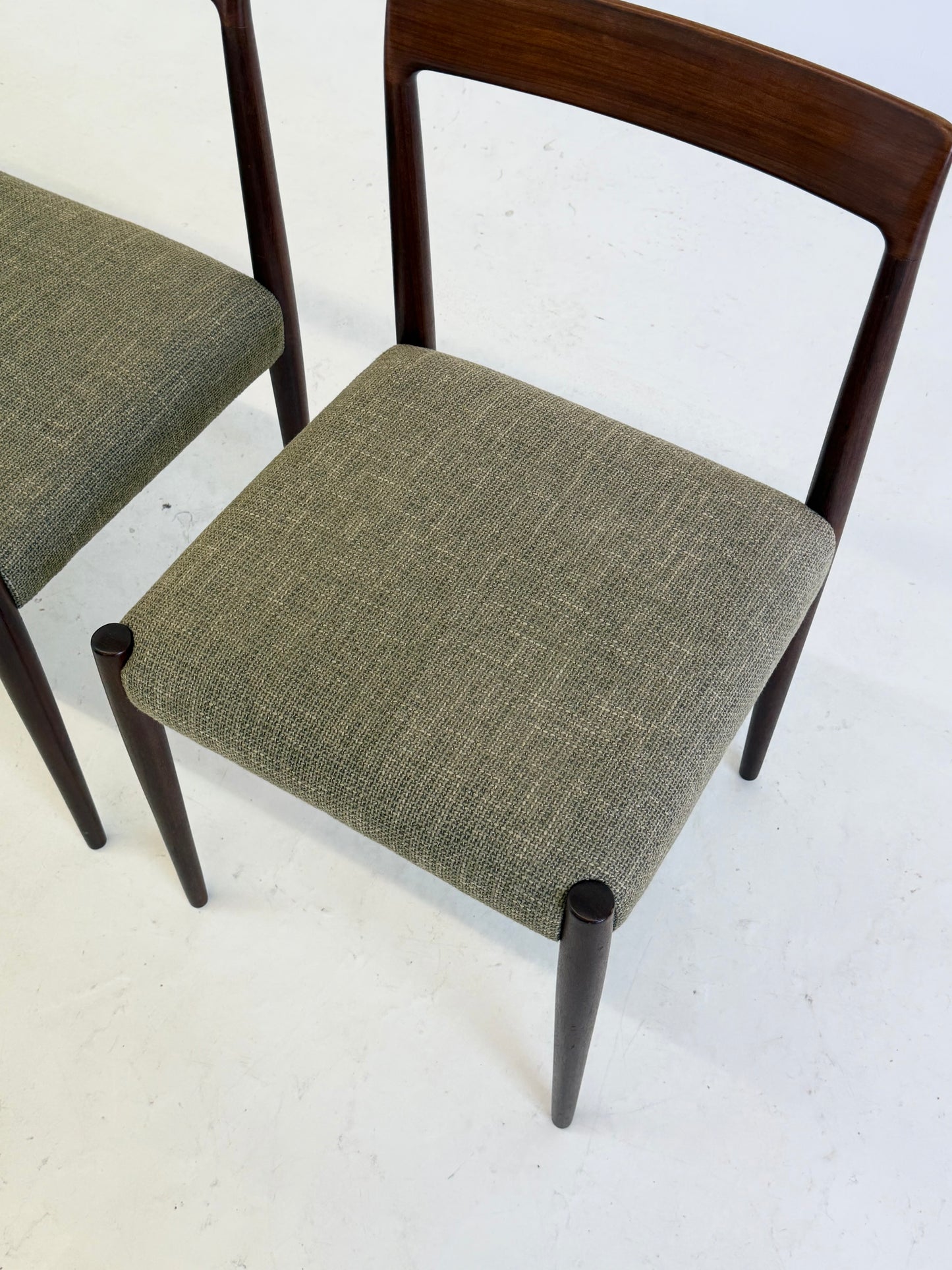 Set van 4 Lübke eetkamerstoelen met palissander hout