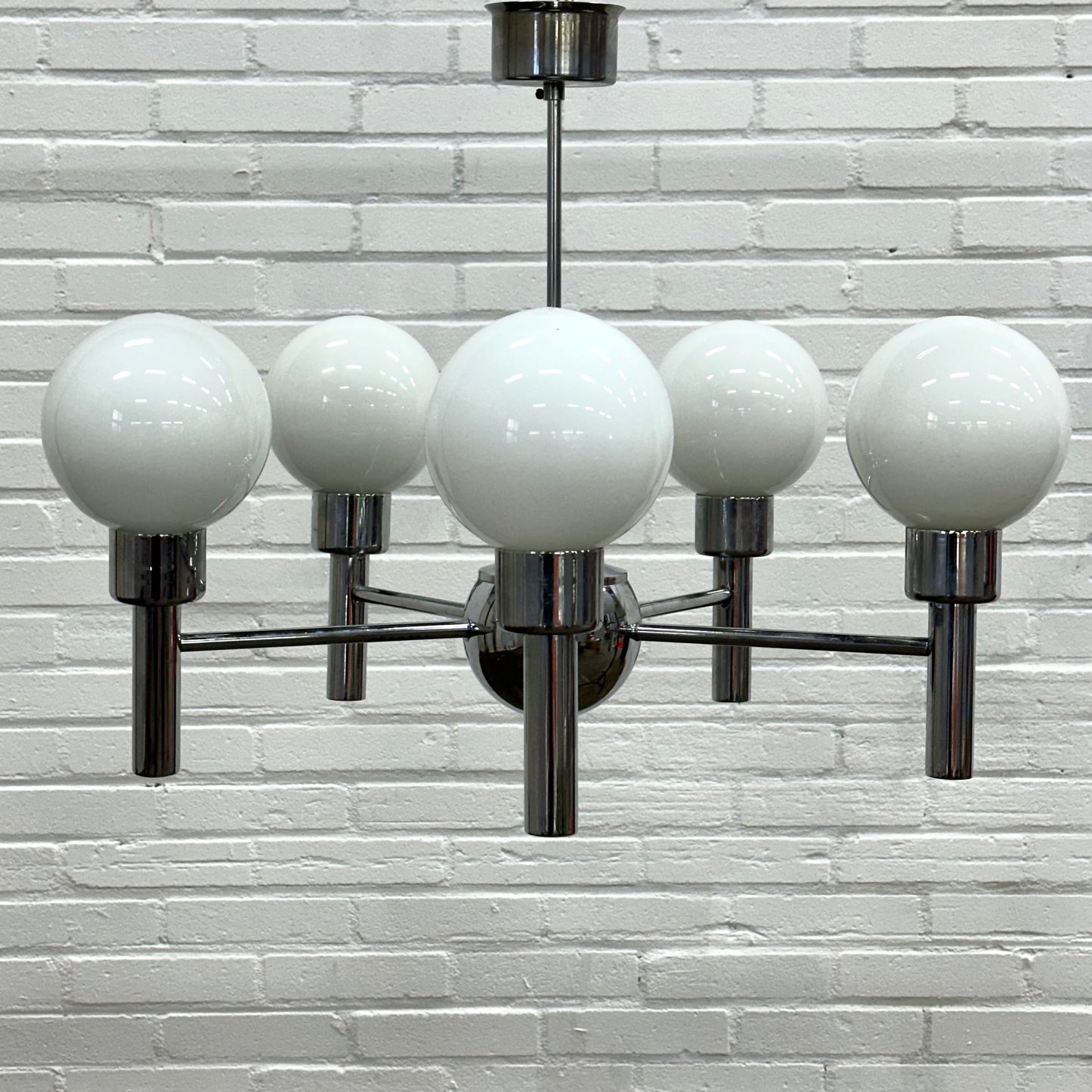 Space age bol hanglamp van Torrent