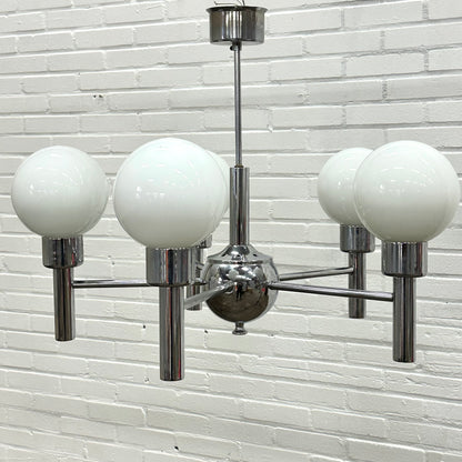 Space age bol hanglamp van Torrent