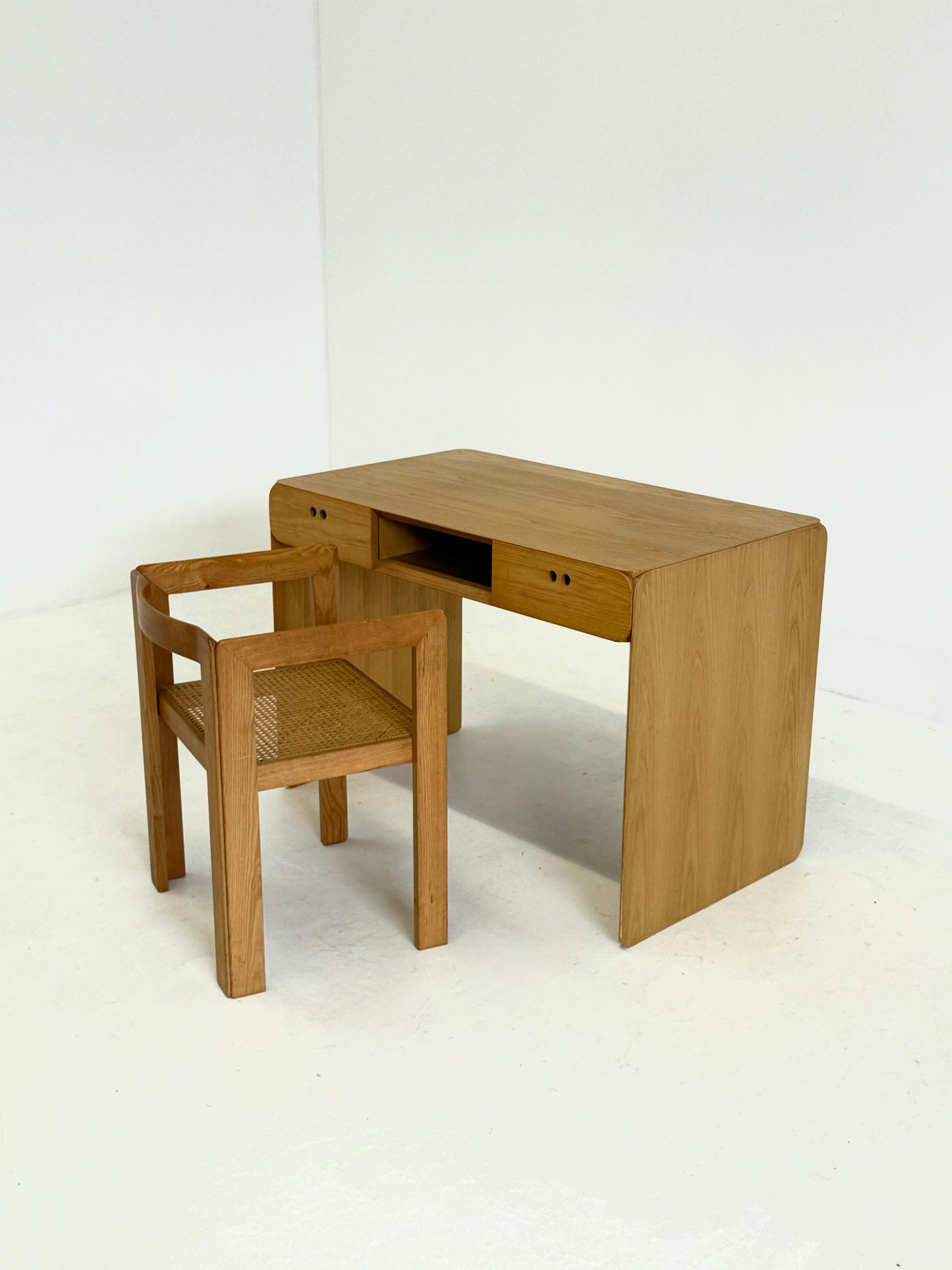 Samara bureau en stoel set van Derk Jan de Vries voor Maisa Di Seveso