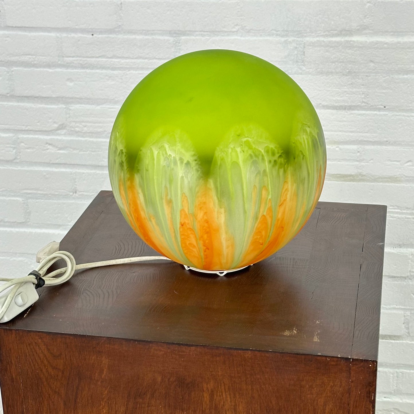 Bol lamp oranje/ groen van Tischlampe Kugel