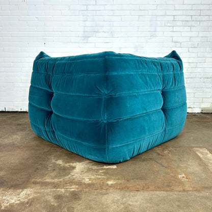 Originele Ligne Roset Togo hoek velvet petrol