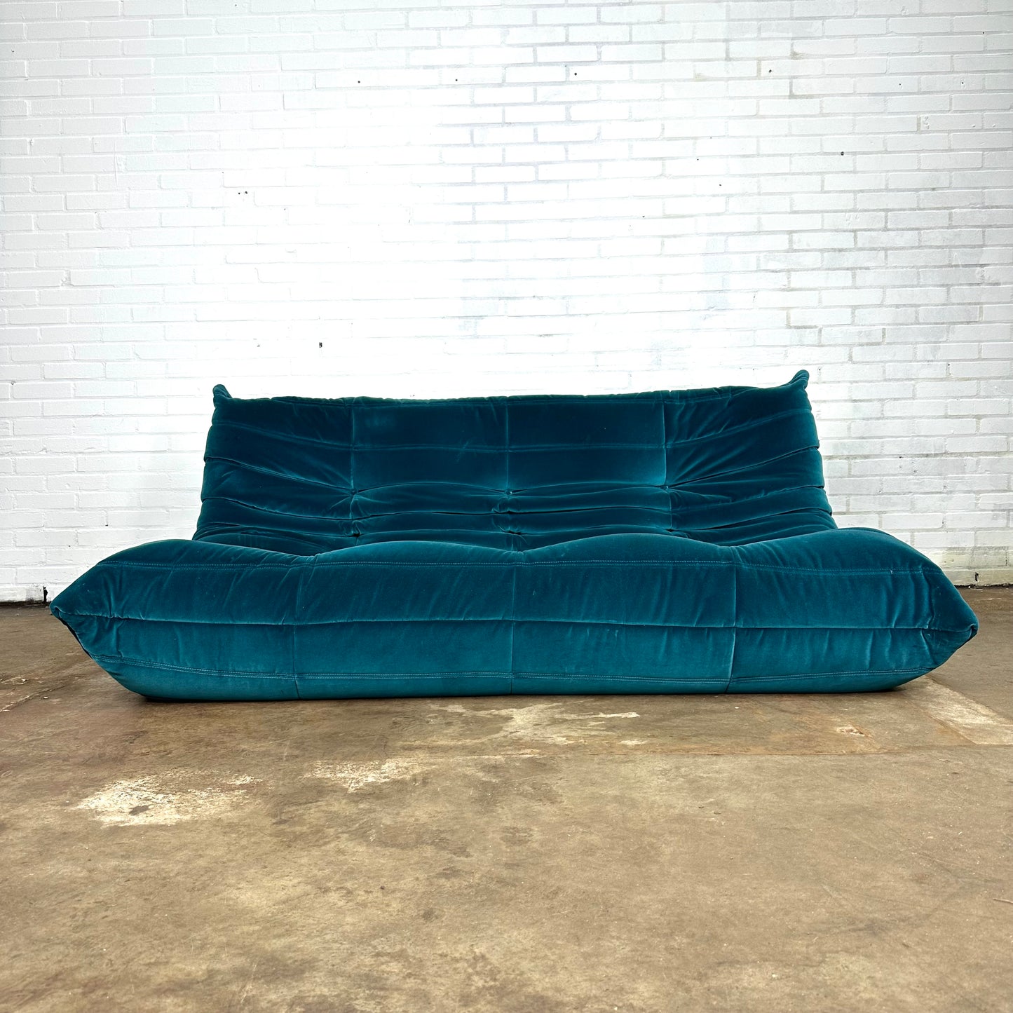 Originele Ligne Roset Togo 3-zits velvet petrol