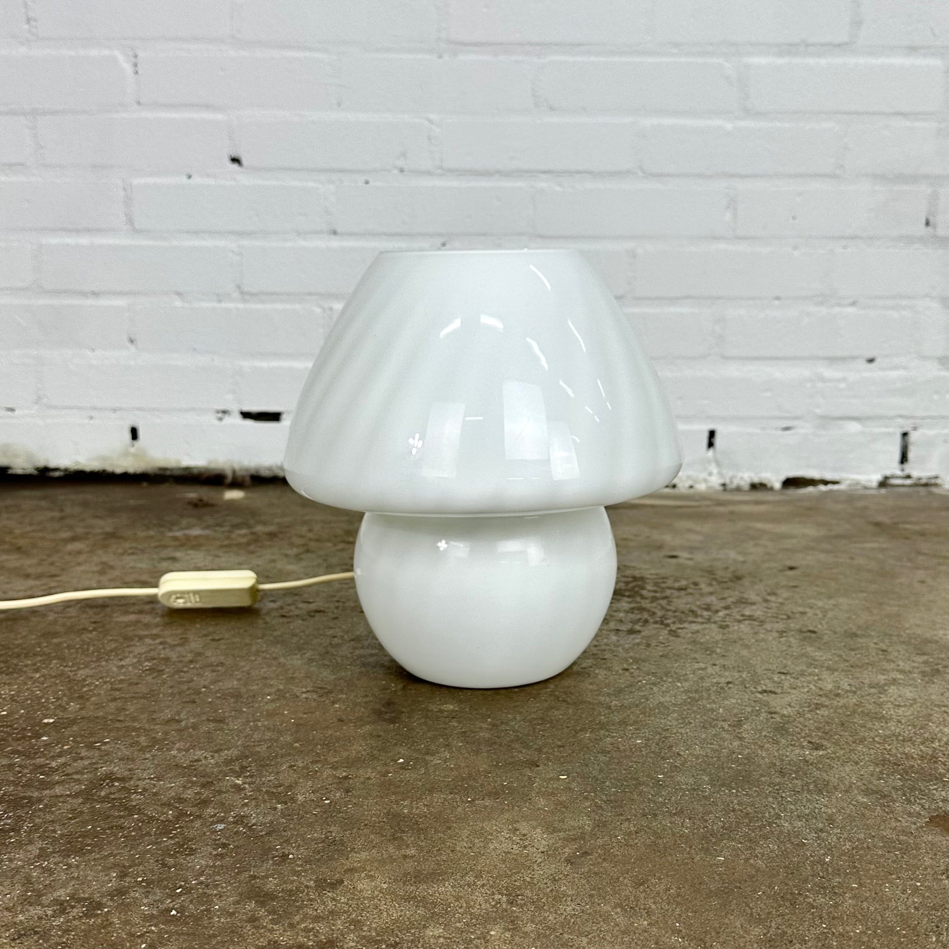 vintage-murano-mushroom-lamp-from-w-s-b