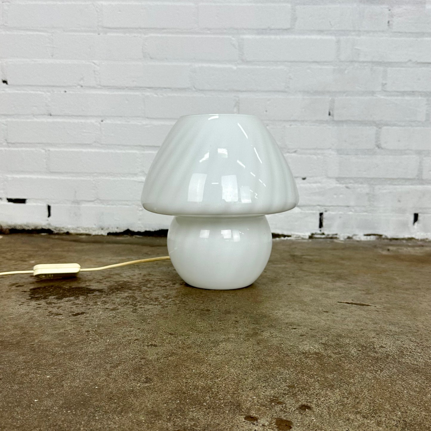 vintage-murano-mushroom-lamp-from-w-s-b
