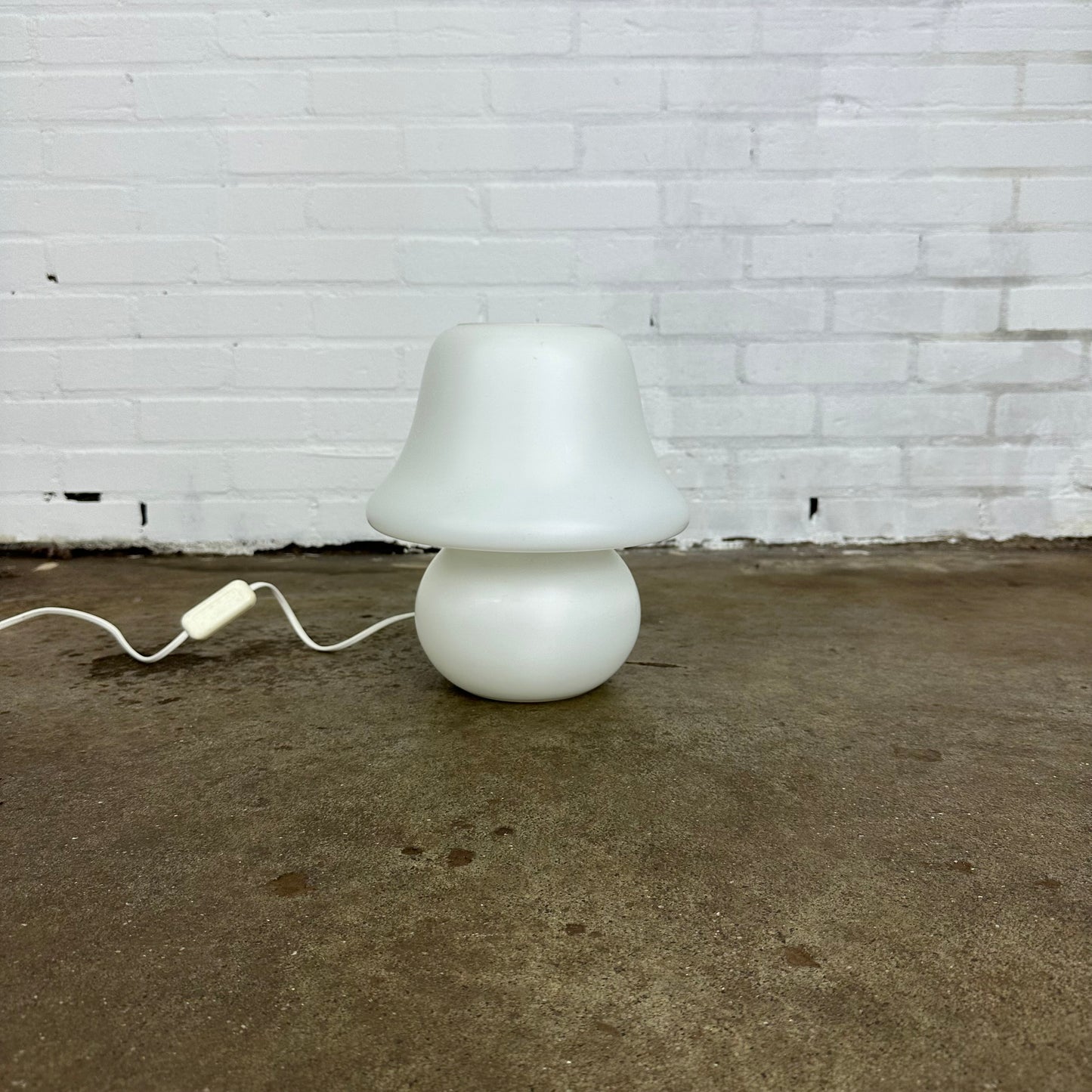 vintage-murano-mushroom-lamp