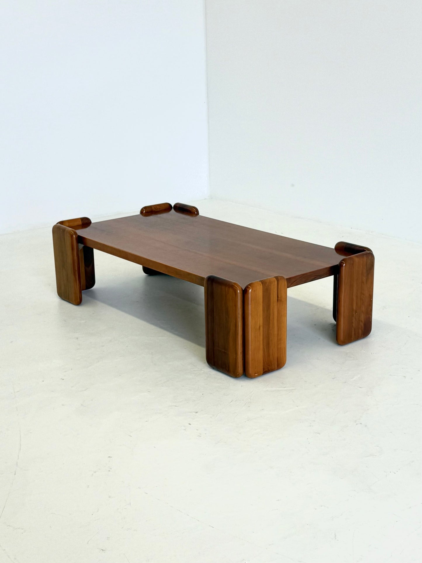 Sapporo salontafel van Mario Marenco voor Mobil Girgi