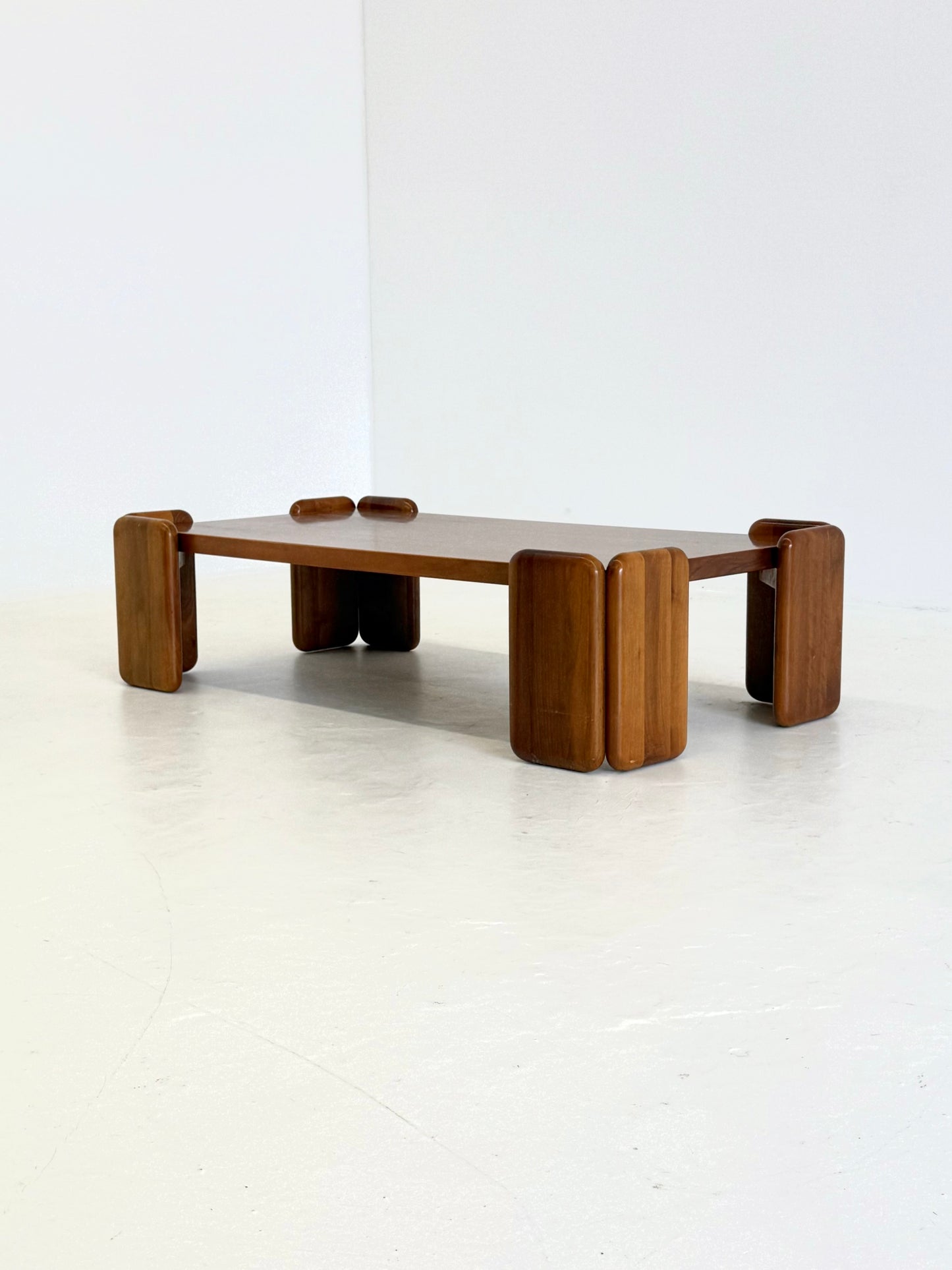 Sapporo salontafel van Mario Marenco voor Mobil Girgi