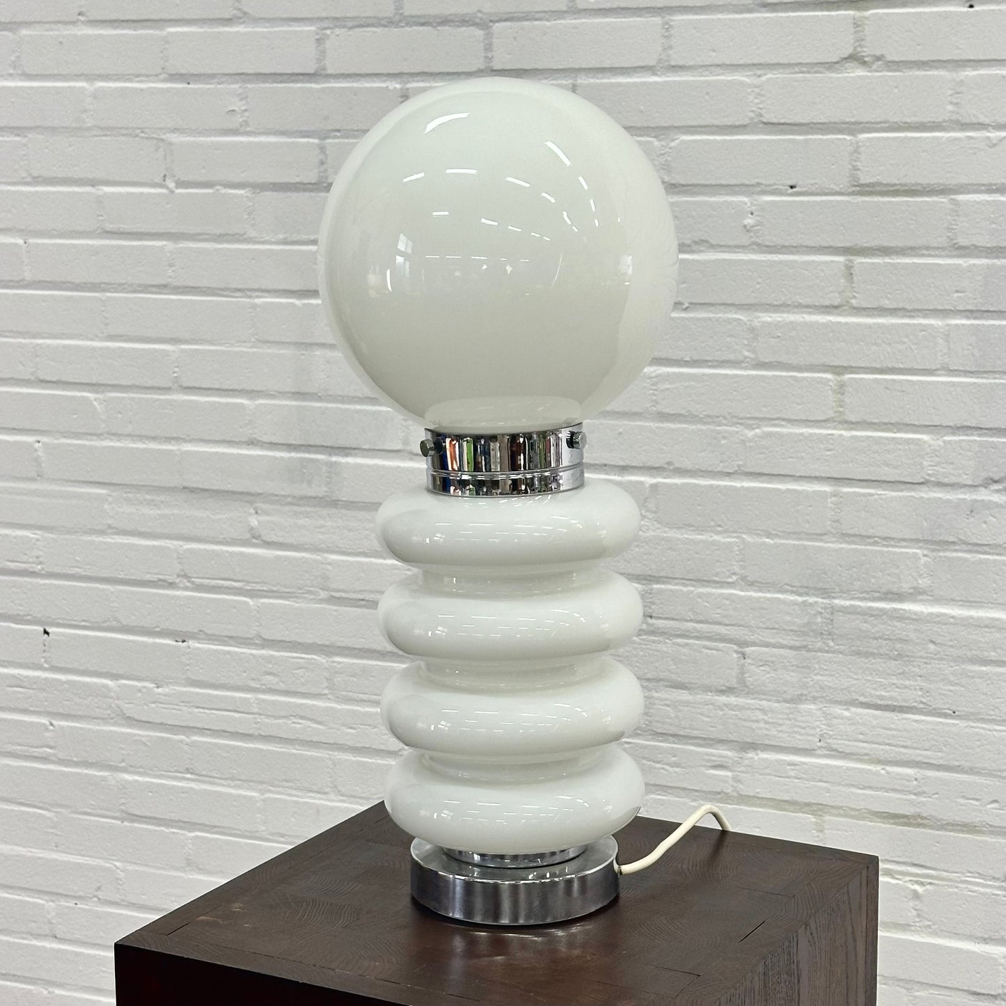 Josef Brumberg Globe Tafellamp