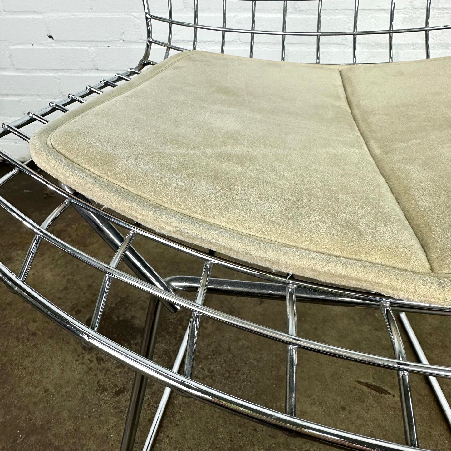 Knoll Bertoia chair