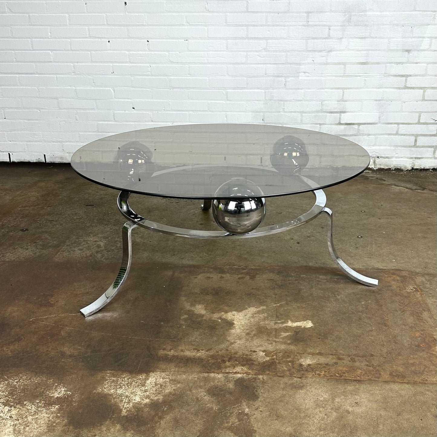 Space age / sputnik coffee table