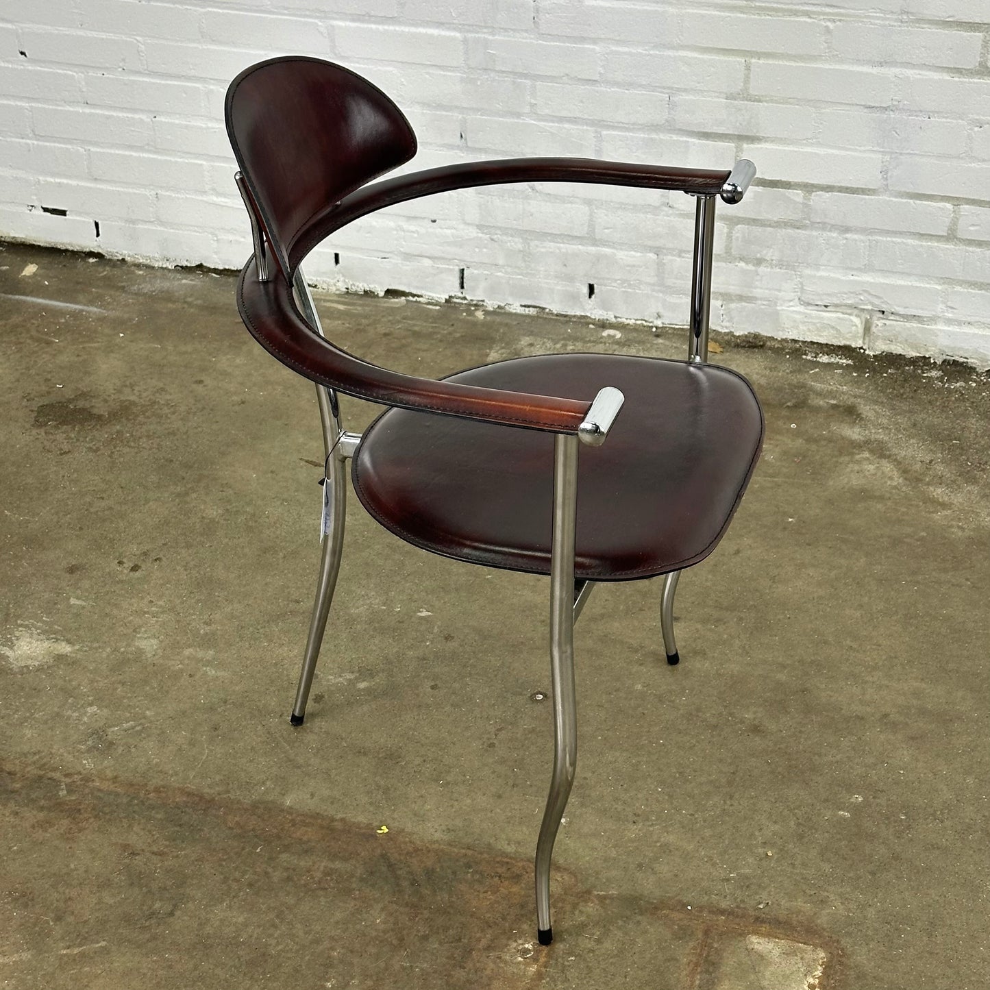 Set Marilyn Stiletto stoelen van Arrben Italy in bordeaux rood