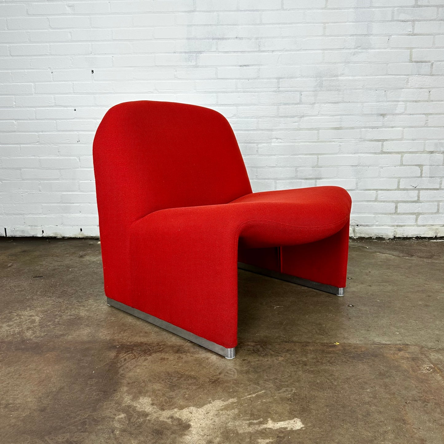 artifort-alky-chair-by-giancarlo-piretti
