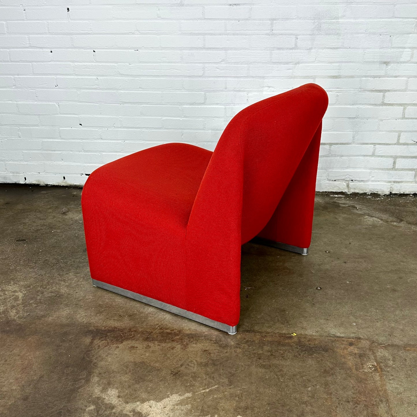 Artifort Alky chair by Giancarlo Piretti