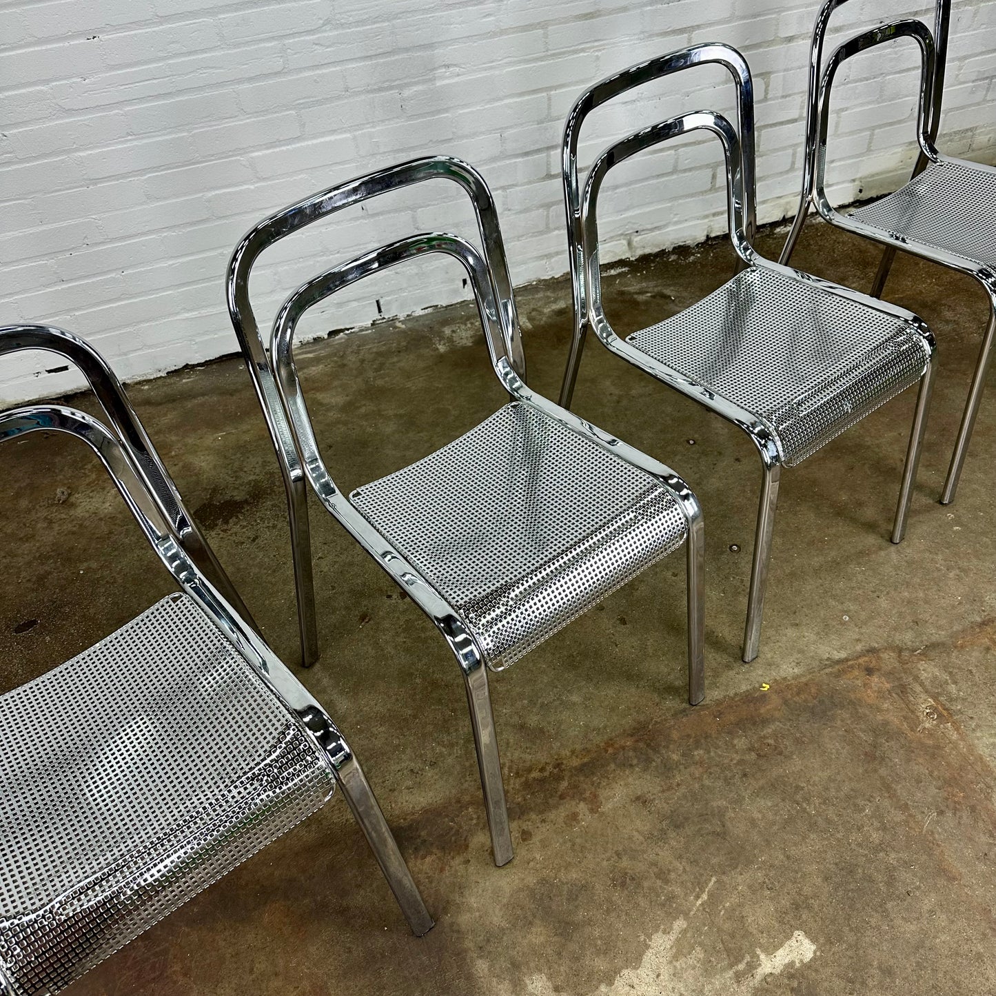 Minimalist Italian Arrben chairs - set of 4
