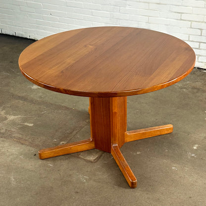 Verstelbare vintage teakhouten eettafel en salontafel